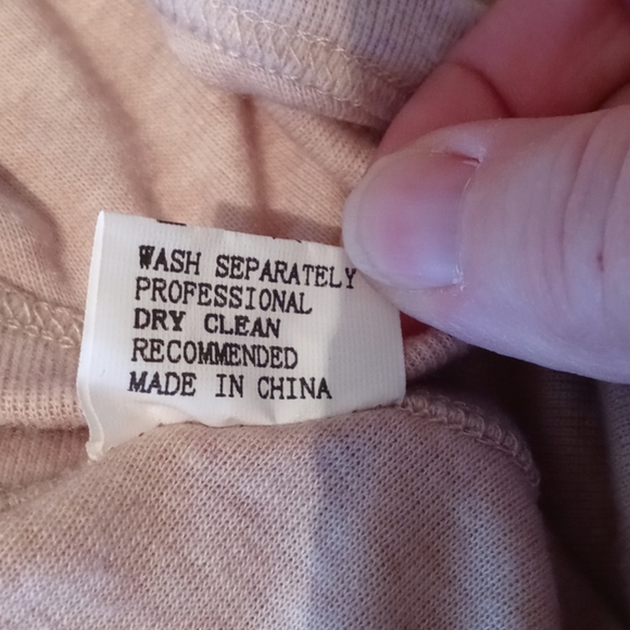 Yuezimama Breastfeeding Cover Up - Picture 5 of 5